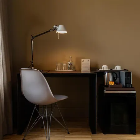Alexandra Barcelona Hotel, Curio Collection By Hilton-2