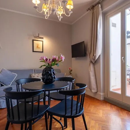 Serristori Palace Residence-2