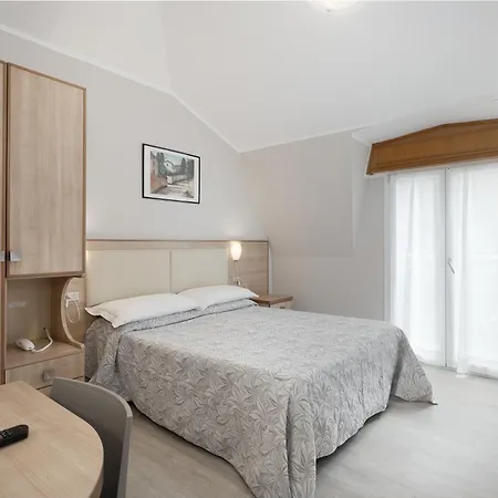 Hotel Arlecchino-3