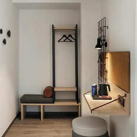 Moxy Barcelona-3