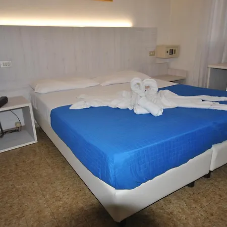 Hotel Pacific-2
