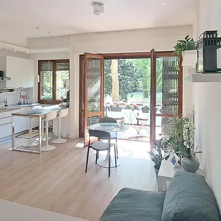 IL BALCONE NEL PARCO - stanze con bagno privato-2