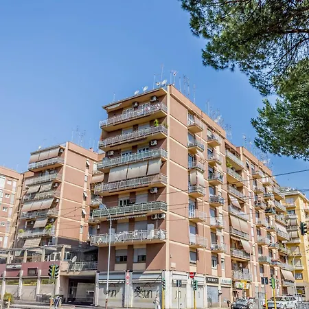 Gordiani Guest House-3