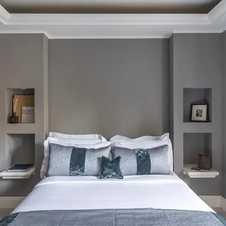 NAMAN HOTELLERIE - Condotti-3