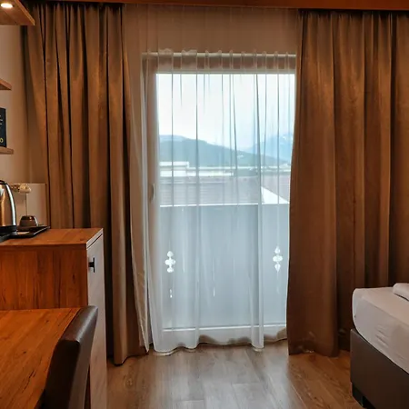 Hotel Charlotte-2