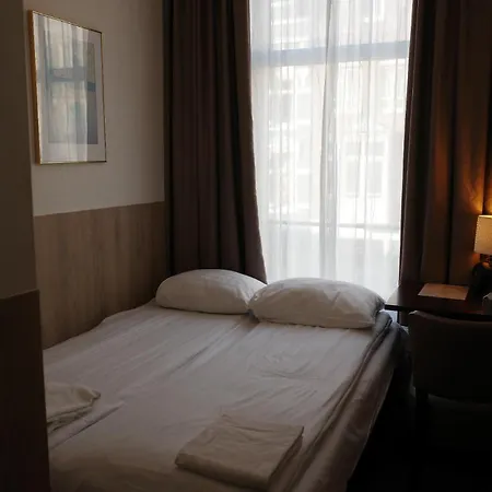 Hotel Sphinx-3