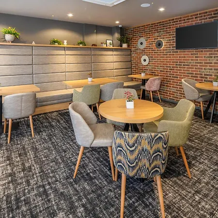 Point A Hotel London Paddington-2