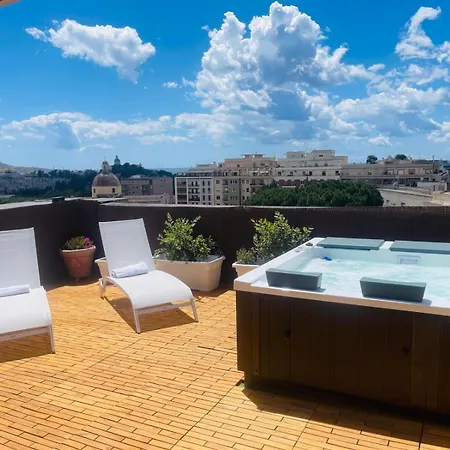 Bluemoon Sardinia Roof Garden Jacuzzi-2