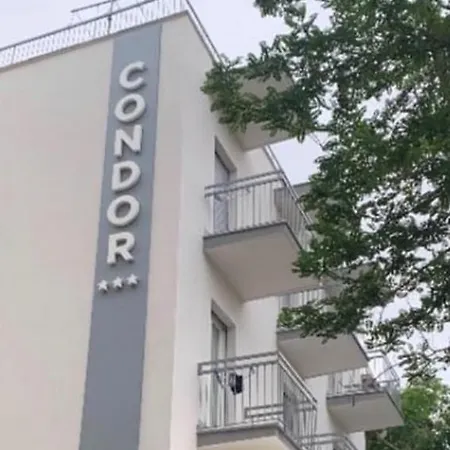Hotel Condor-3