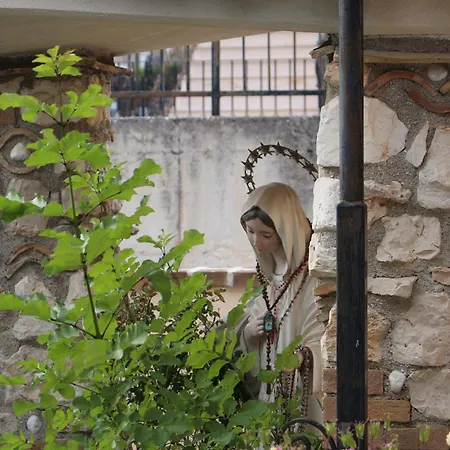 Affittacamere La Madonnina-3