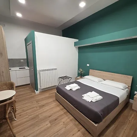Vanzi Rooms-3
