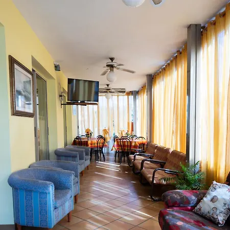 Hotel Cesari-3