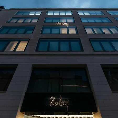 Ruby Rosi Hotel Munich By Ihg-3