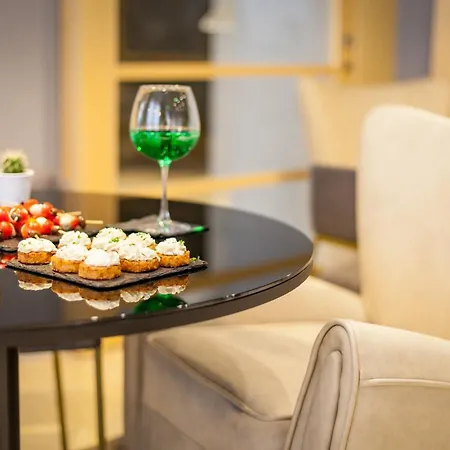 Holiday Inn Milan Garibaldi Station By Ihg-2