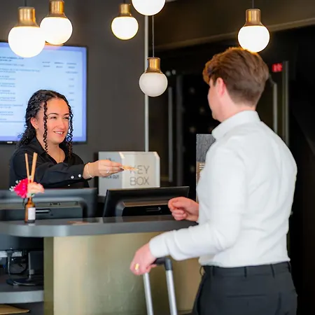 Ibis Styles Paris 15 Lecourbe-3