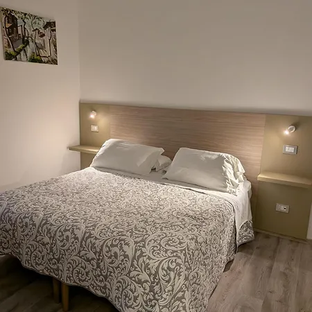 Claudia B&B-2