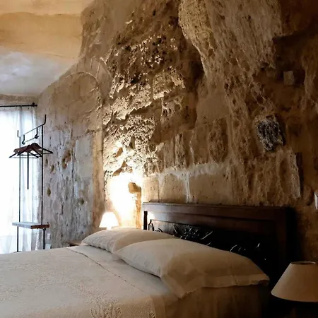 Cave Rooms Sassi-3