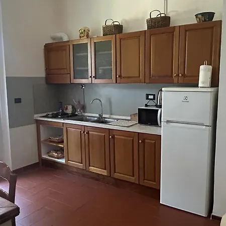 B&B Le 5 Vie Appartamento con camera tripla-2