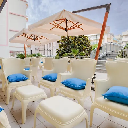 Hotel Caravelle-3