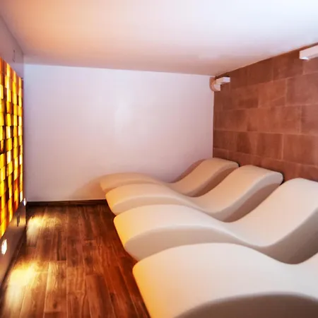 Hotel Bamby-3