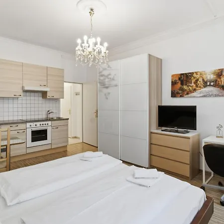 Ajo Apartments - Messe City Flat - Self-Check-In-3