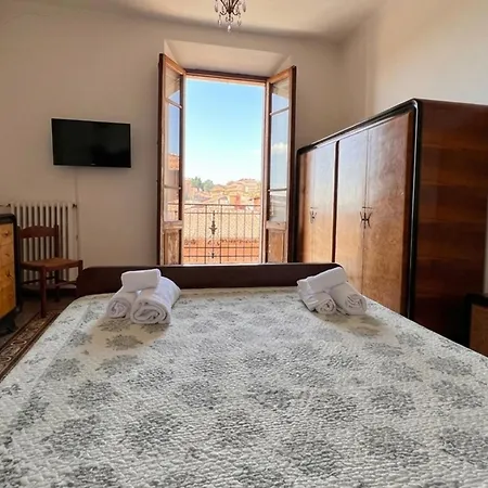 Vicolo Dell'Oro-2
