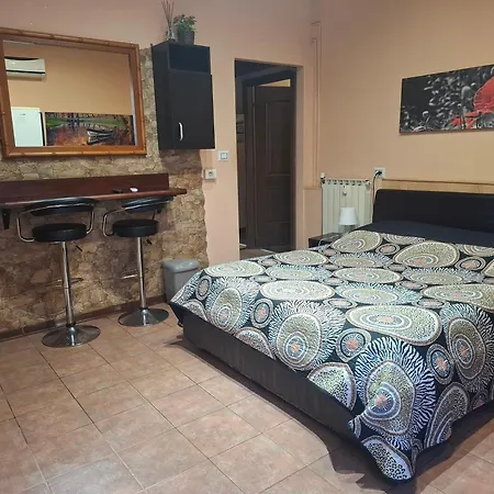 Gina B&B-2