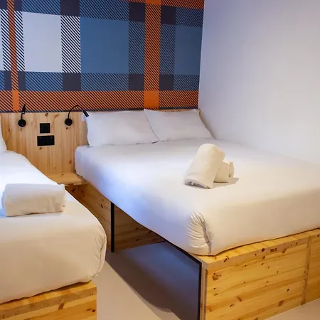Easyhotel Paddington-2