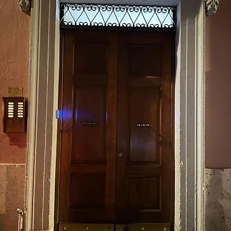 Boho Suites - Rome Colosseum-2