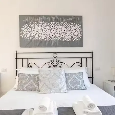 White King Rooms-2