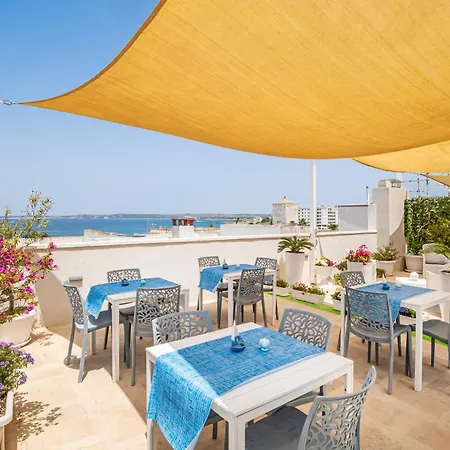 Dei Del Mare Boutique Rooms-2