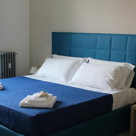 Sunnycornerinrhome-2