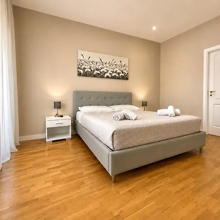 Nationale Boutique Rooms & Suites-2