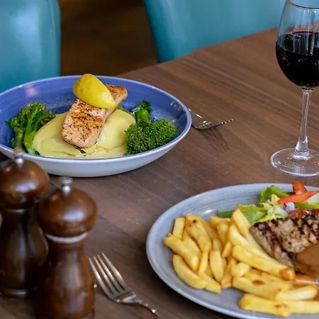 Holiday Inn Express London Stratford By Ihg-2