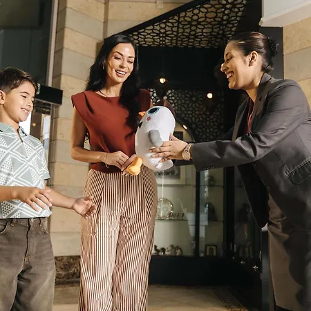 Moevenpick Hotel & Apartments Bur Dubai-3