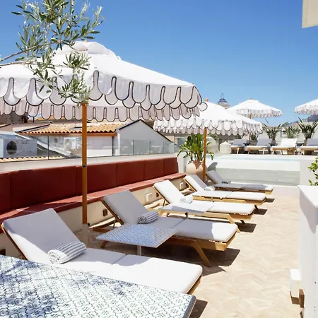 Casa Nostra Luxury Suites & Spa-3