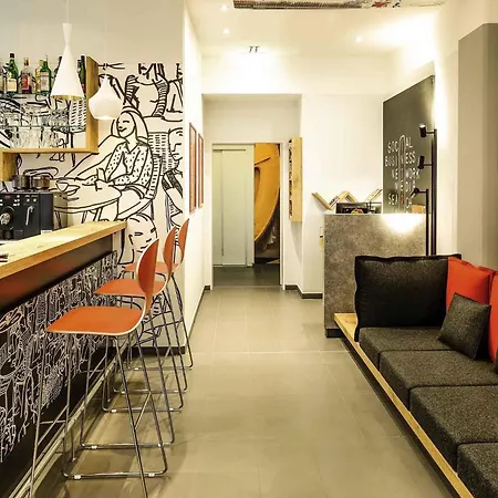 Ibis Hotel Nuernberg Altstadt-2