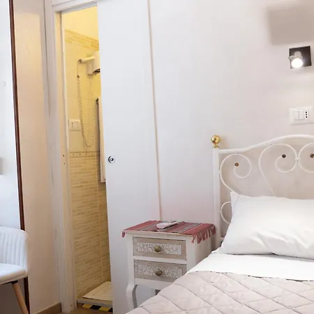 Hotel Giugiù-3