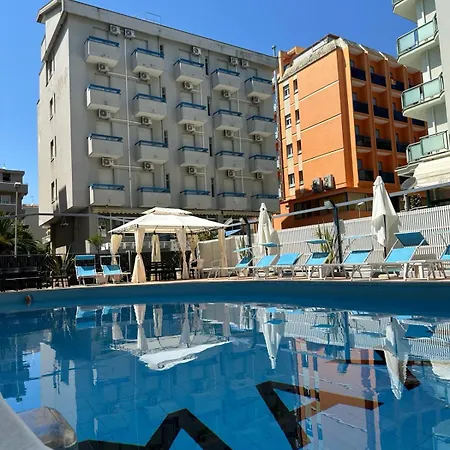 Hotel Marea con Piscina NUOVA GESTIONE-3