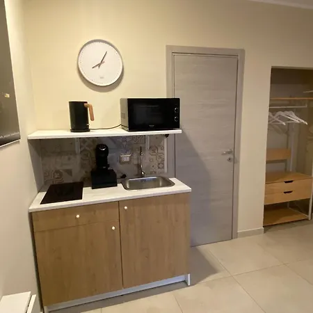 Casa CONTESSE MESSINA ideale per famiglie e gruppi, vicino lo Stadio-2