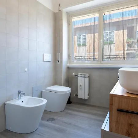Mr Brown Home And Suites-3