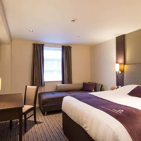 Premier Inn London Southwark-2