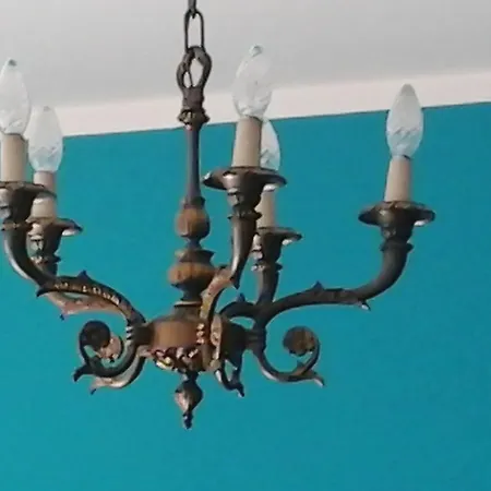 L.T. Schneider B&B-2