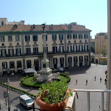 Relais Piazza dei Martiri-2