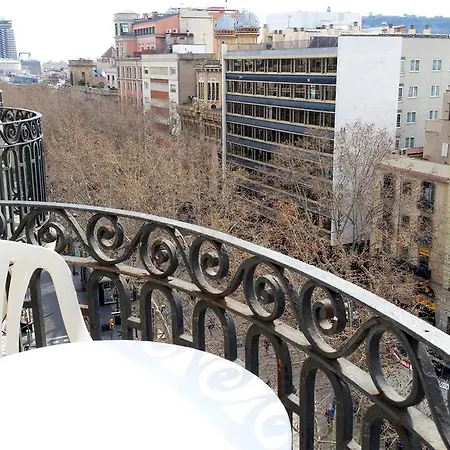 Hostal Capitol Ramblas-2