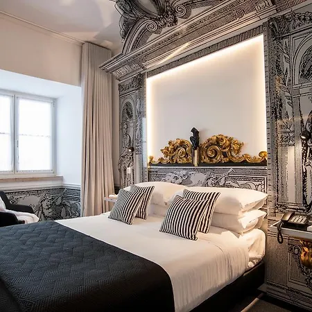 Teatro Boutique Rooms & Suites-2