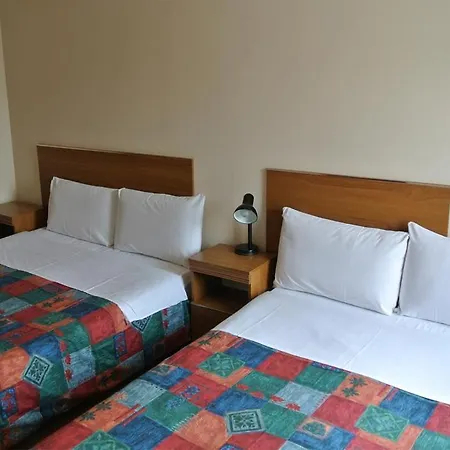 Carlton Hotel-2