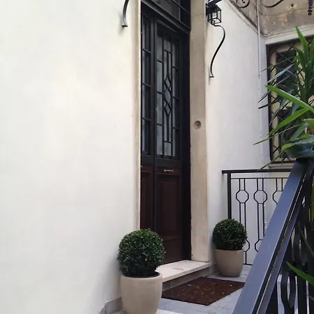 74 Crescenzio House-2