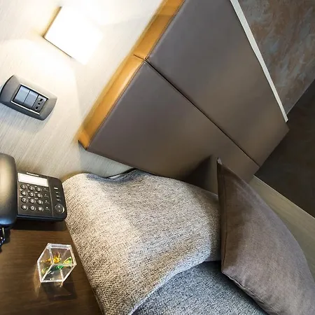 Hotel Charter-3