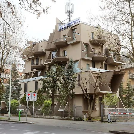 Hotel Leonardo-3
